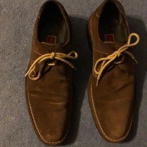 Brown suede Cole Haan shoes. Very good condition.